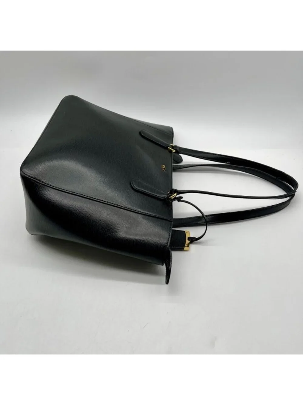 Ralph Lauren minimalist refined